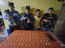 En la foto el nica que transportaba drogas.